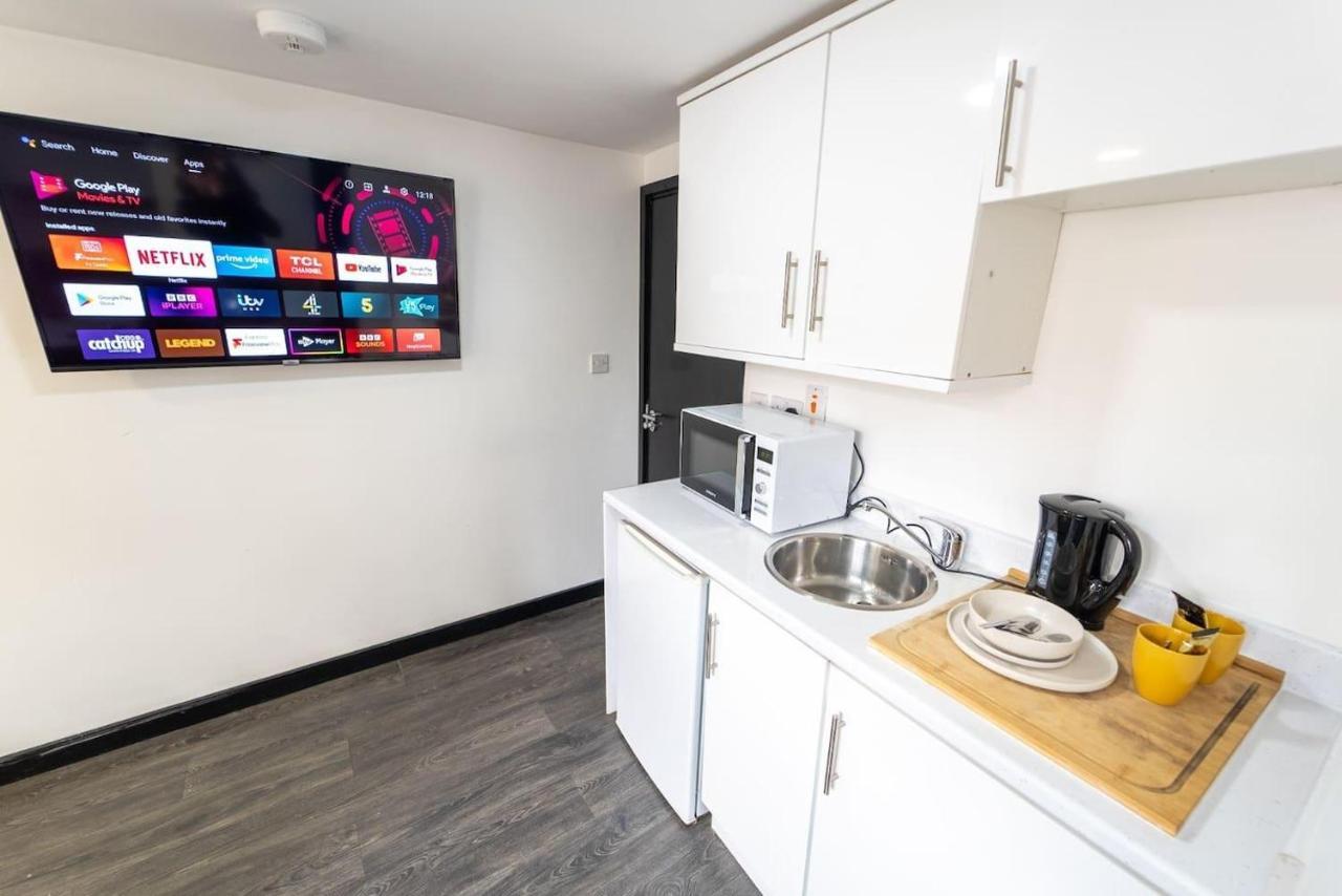 Studio Close To Selly Oak Train Station Birmingham Exterior foto