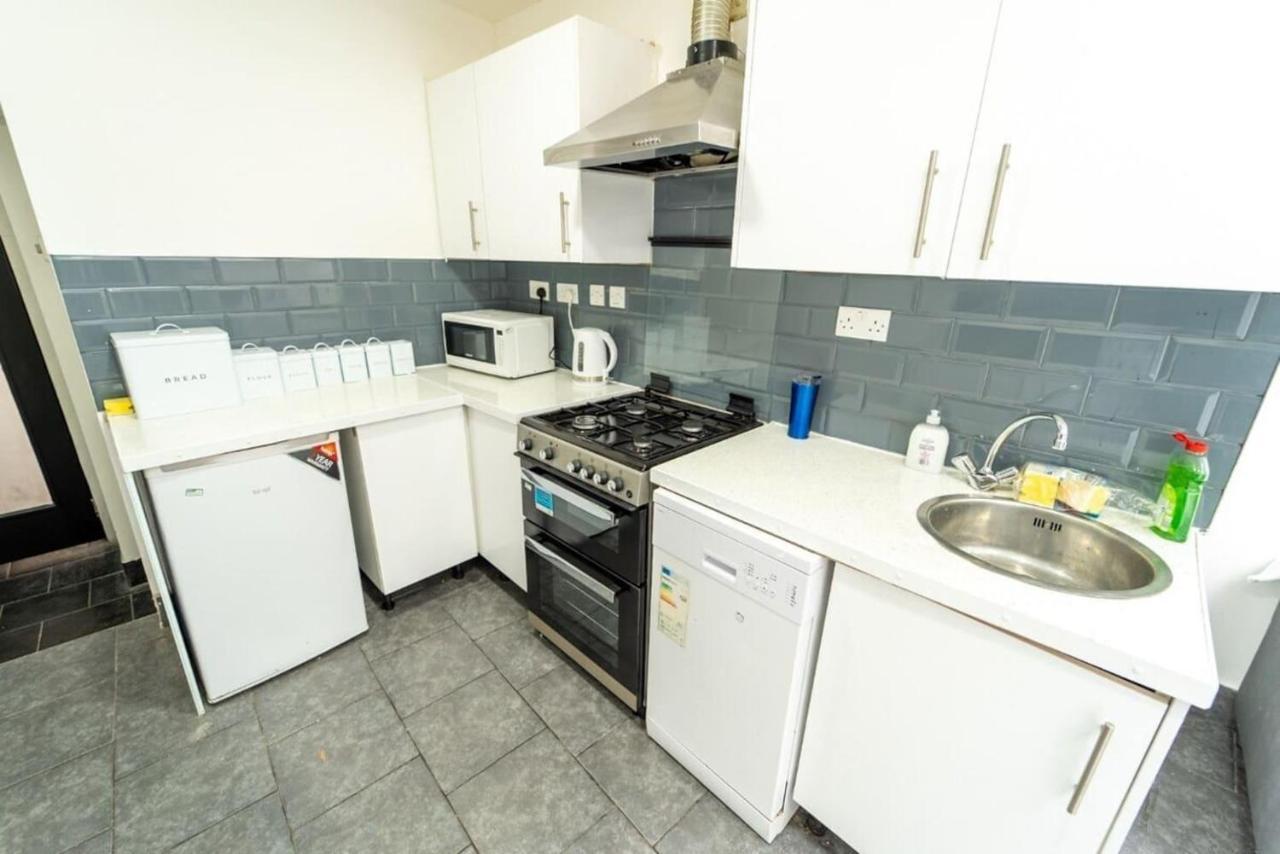 Studio Close To Selly Oak Train Station Birmingham Exterior foto